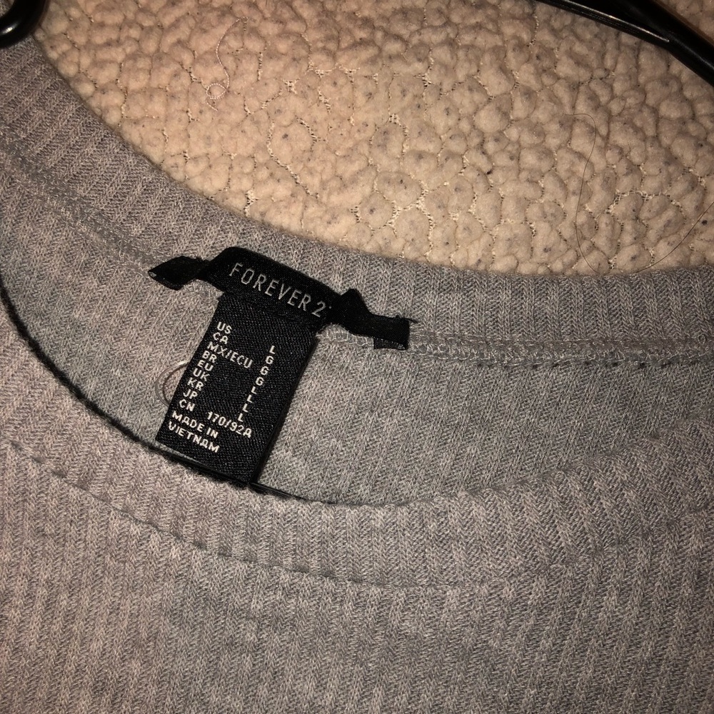 Gray Top - Picture 3 of 3